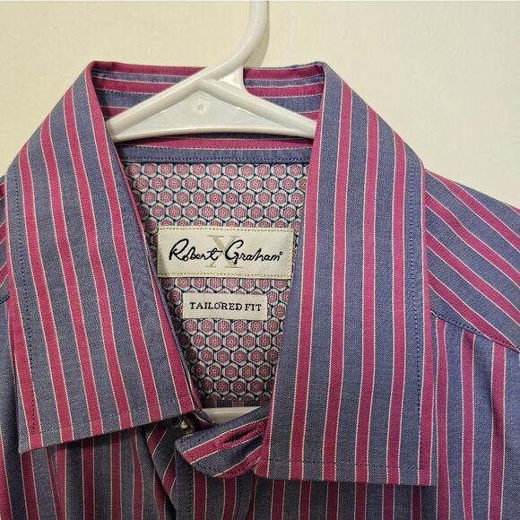 Robert Graham Tailored Fit Pink And Purple Striped Mens Button Down - Picture 3 of 6